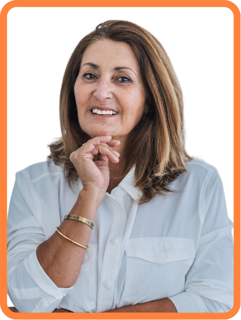 Janaina Eler, psicóloga clínica, sorrindo